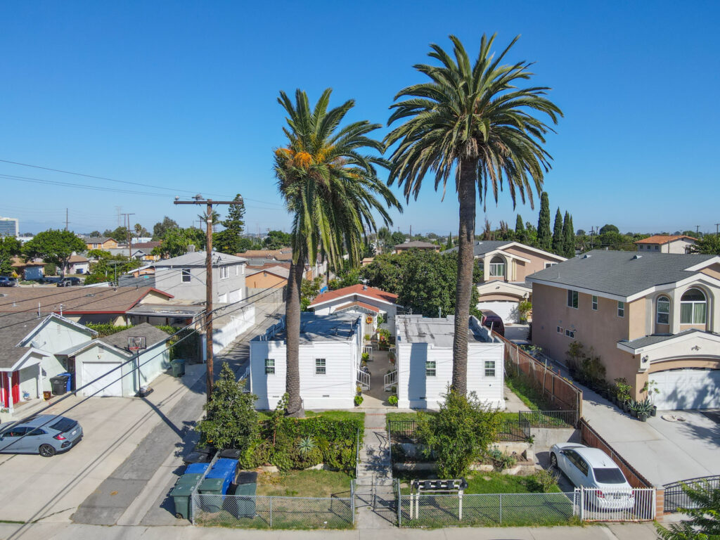 @ Two Palm property at 20414 Kenwood Ave